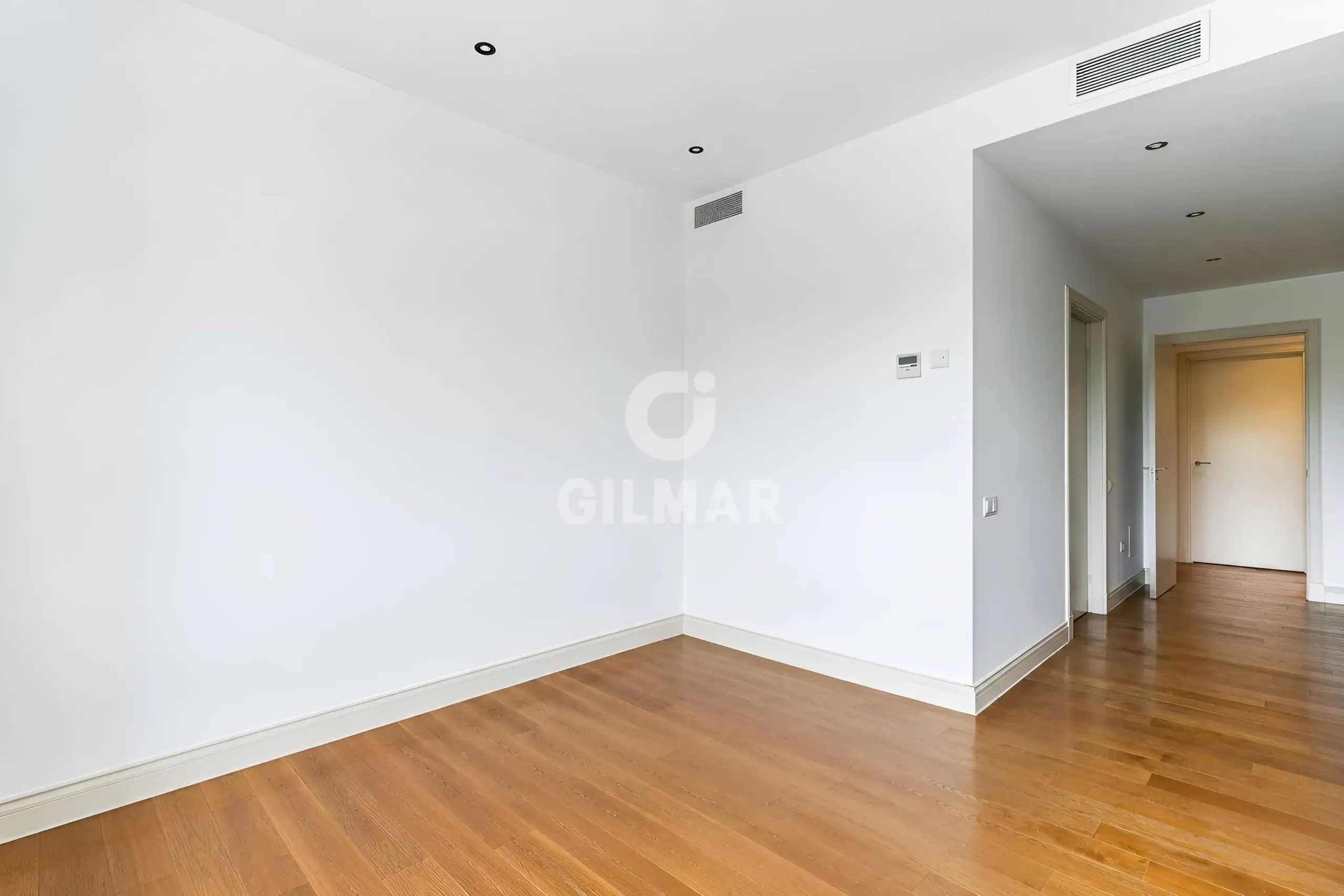 Apartment in Valdemarín - Madrid