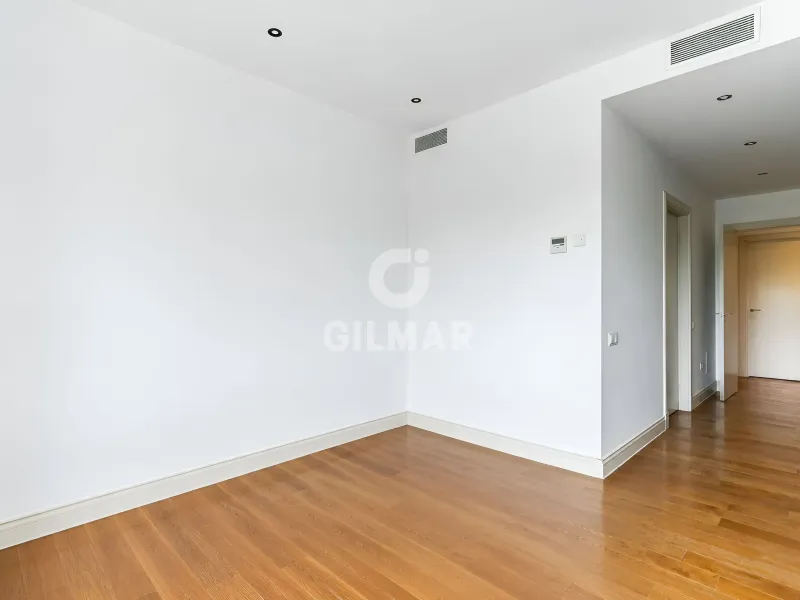 Apartment in Valdemarín - Madrid