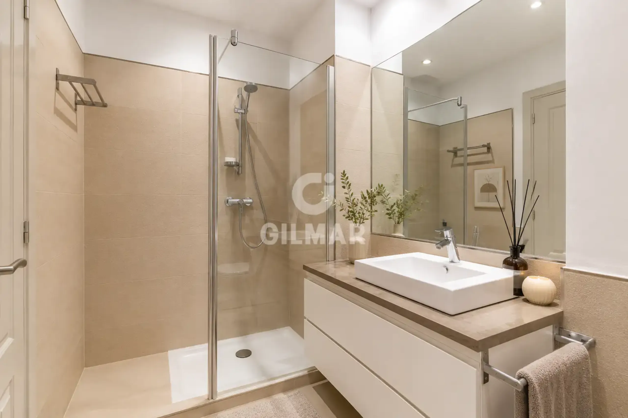 Apartment in Valdemarín - Madrid