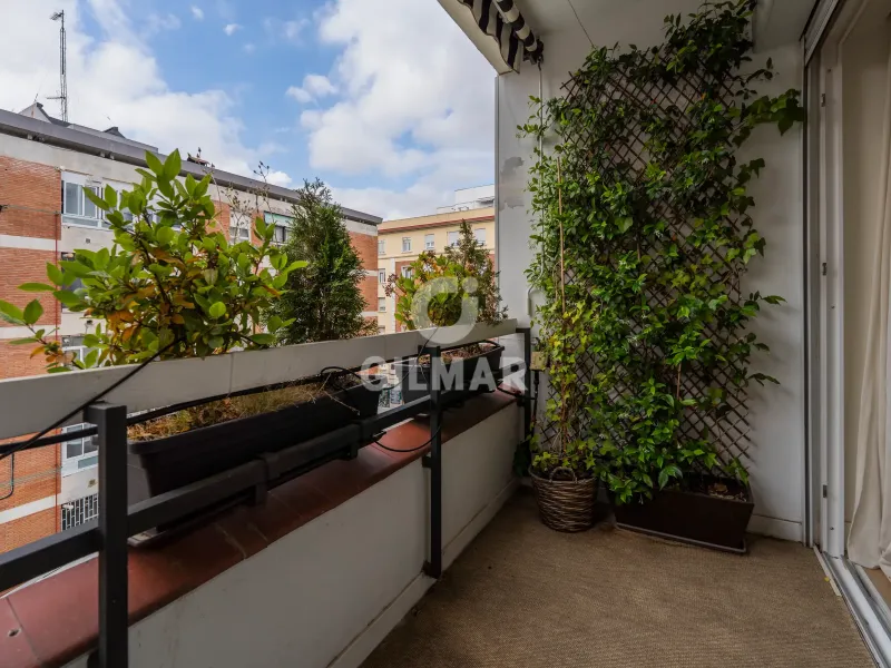 Apartment in Hispanoamérica - Madrid