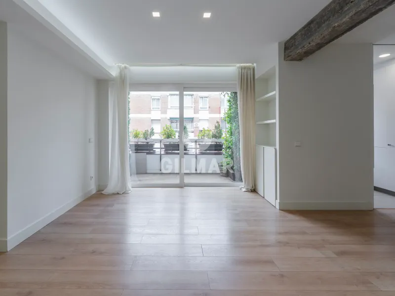 Apartment in Hispanoamérica - Madrid
