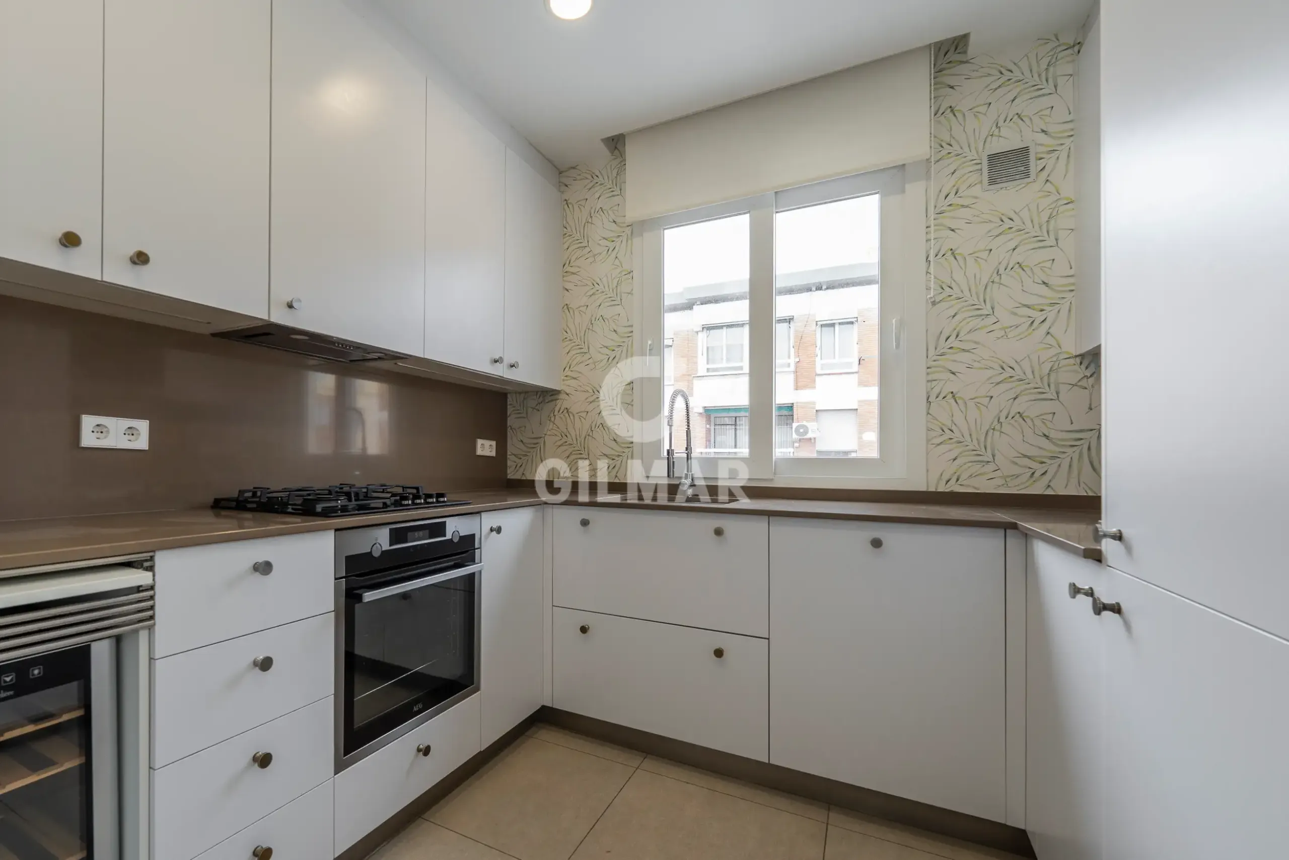 Apartment in Hispanoamérica - Madrid