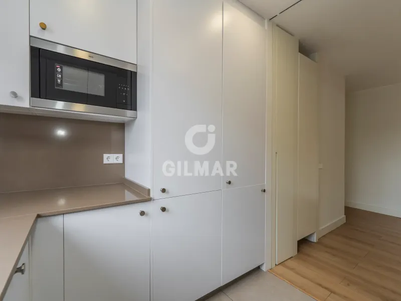 Apartment in Hispanoamérica - Madrid