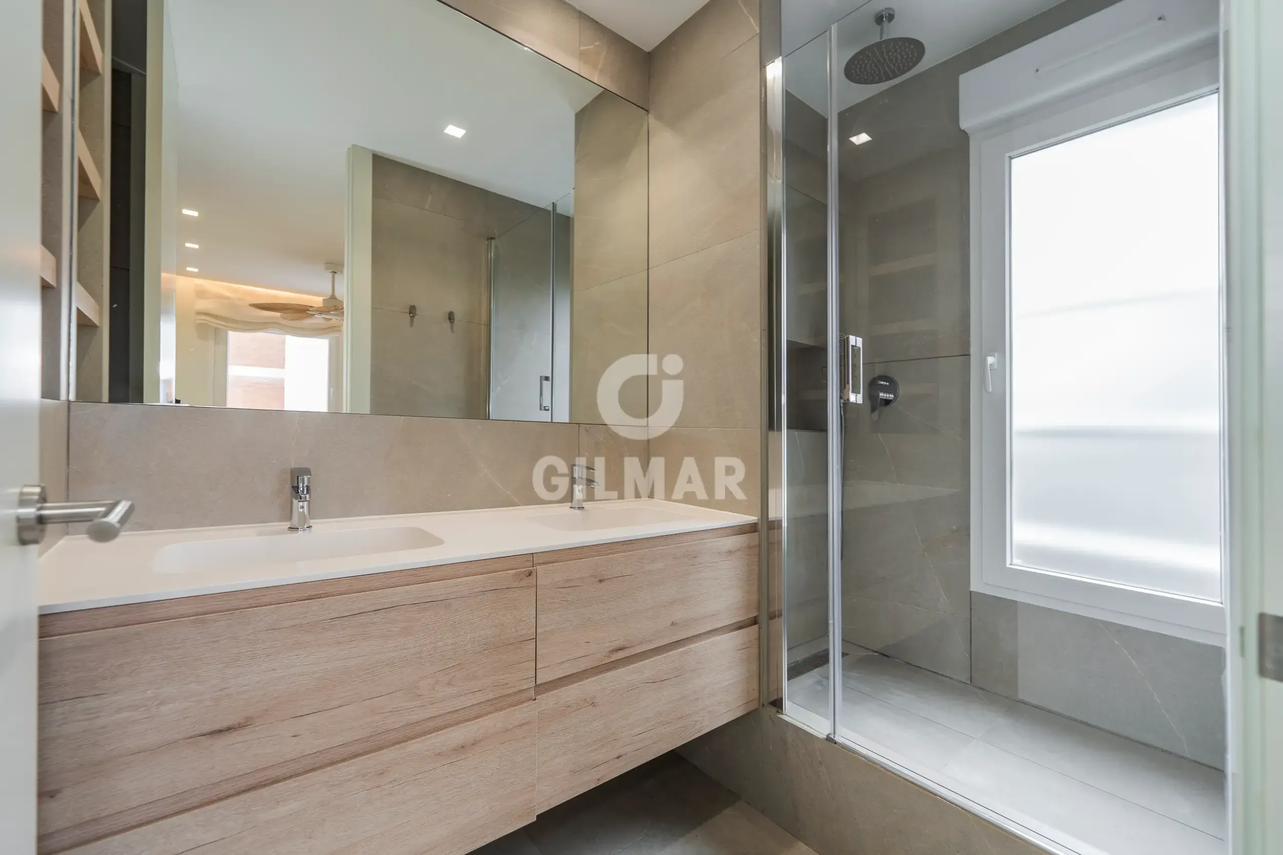 Apartment in Hispanoamérica - Madrid