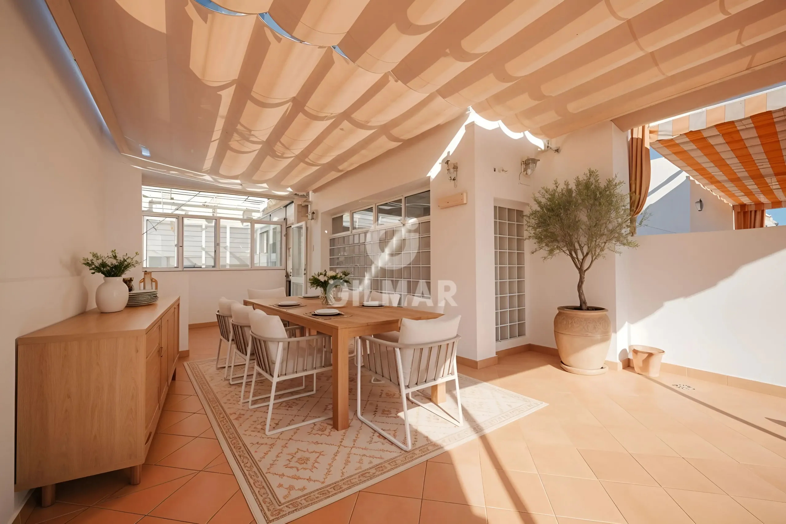 Townhouse in Santa Justa - Miraflores - Cruz Roja - Sevilla