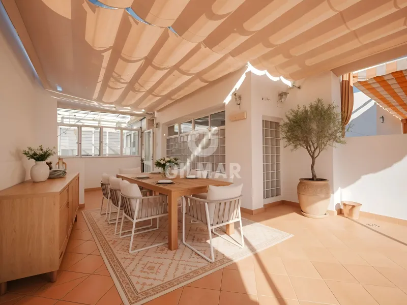 Townhouse in Santa Justa - Miraflores - Cruz Roja - Sevilla