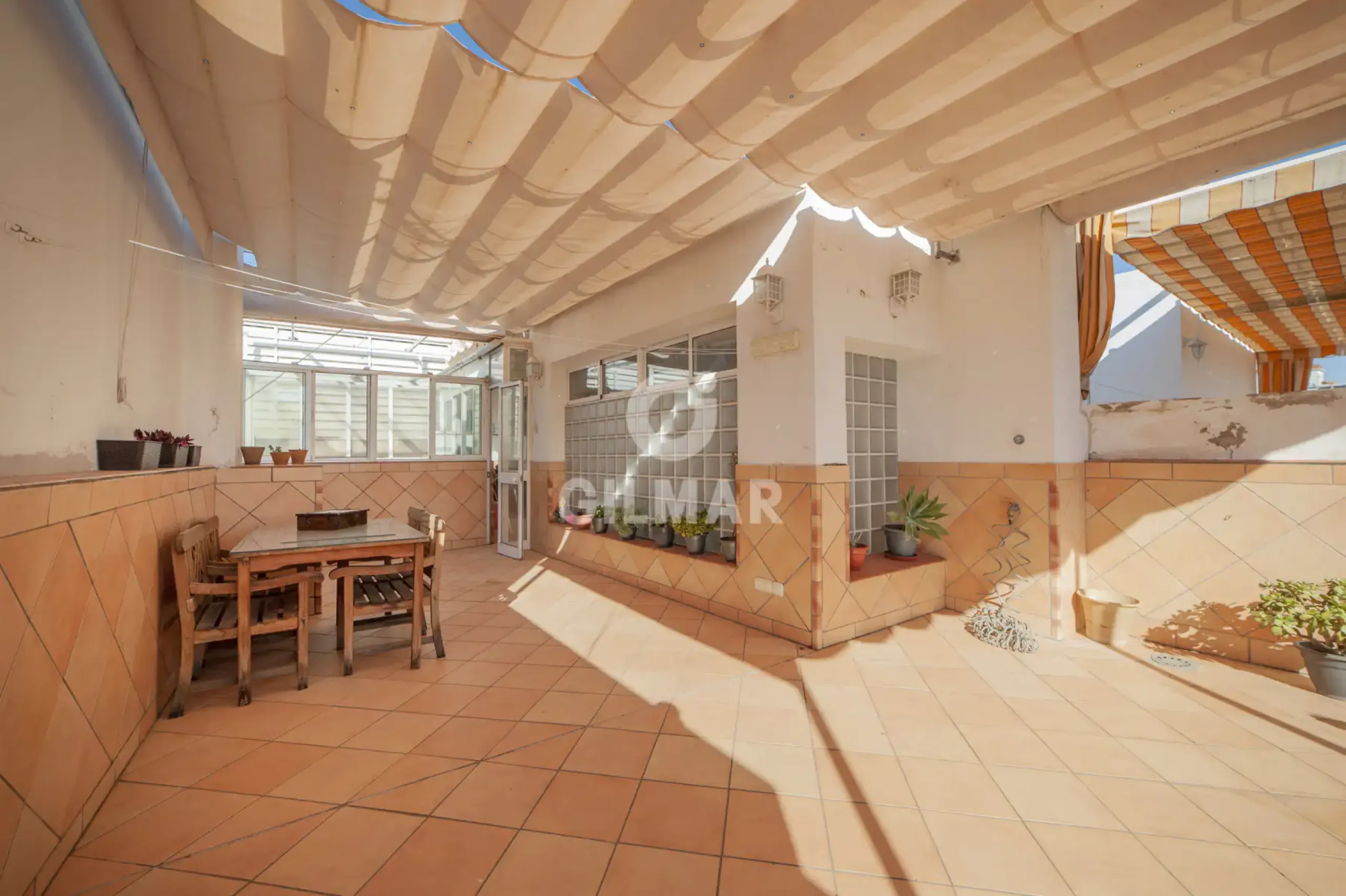Townhouse in Santa Justa - Miraflores - Cruz Roja - Sevilla