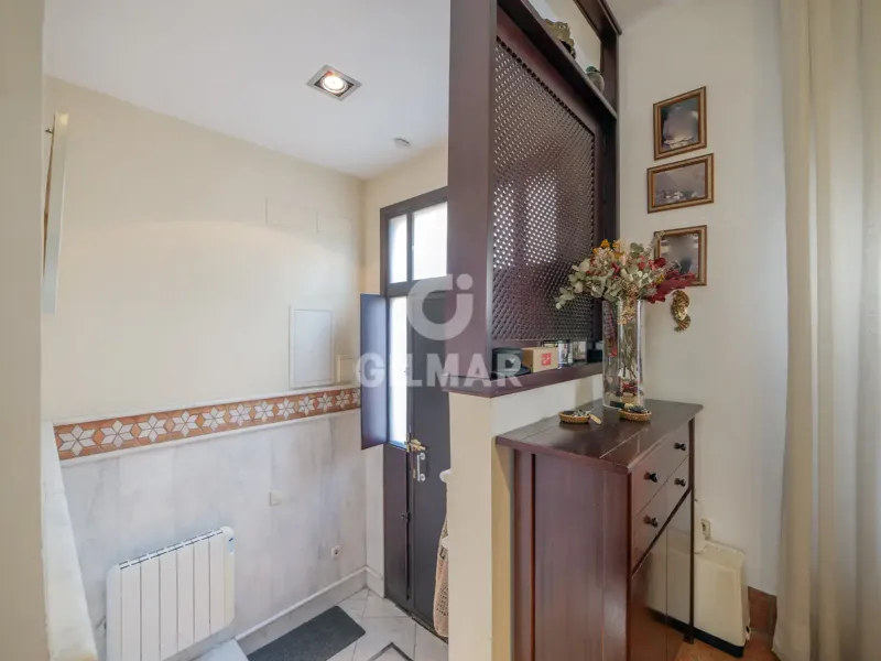 Townhouse in Santa Justa - Miraflores - Cruz Roja - Sevilla