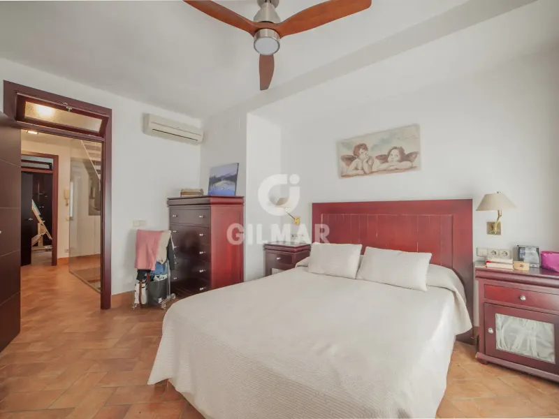 Townhouse in Santa Justa - Miraflores - Cruz Roja - Sevilla