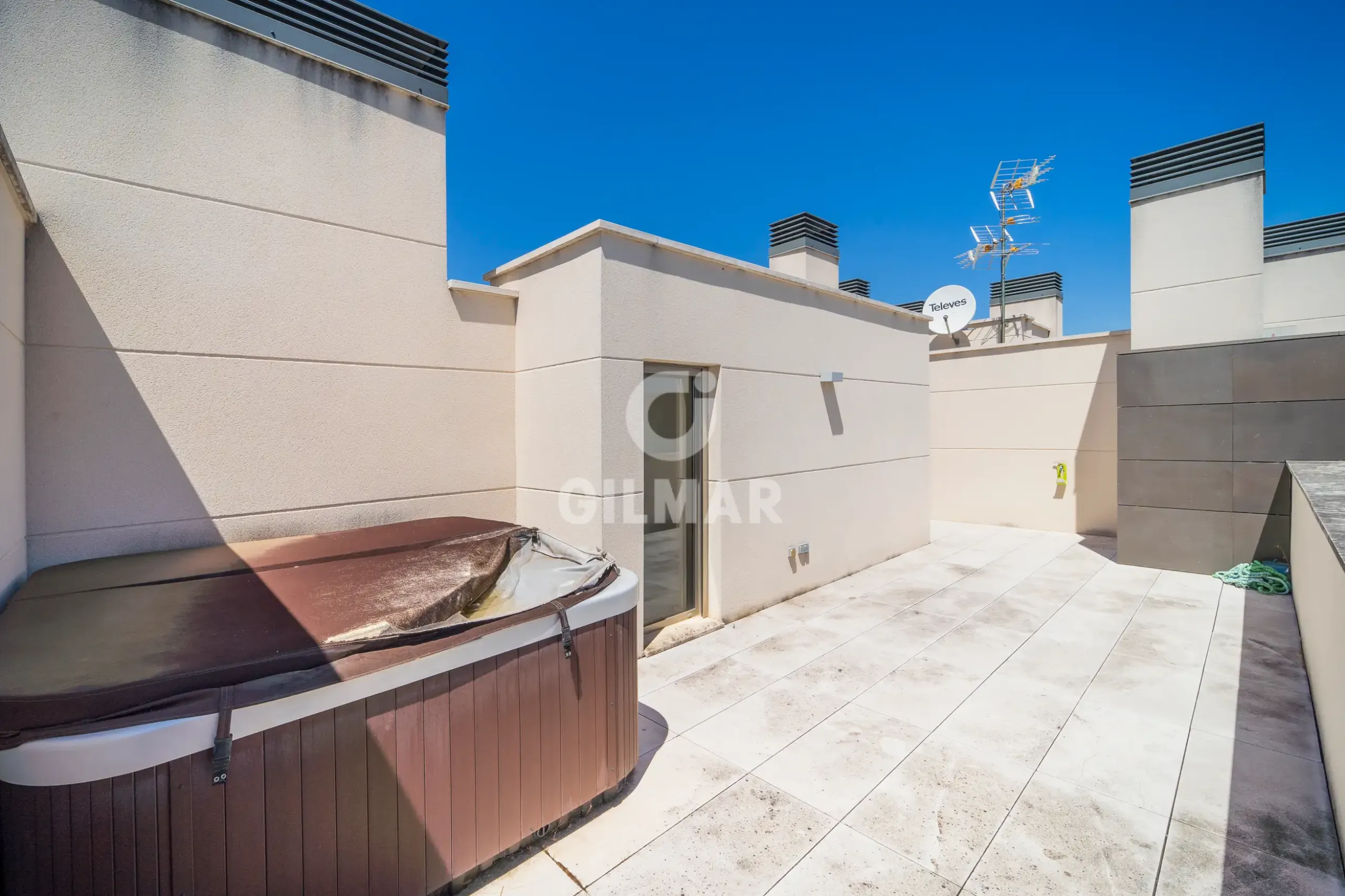 Duplex penthouse in Pozuelo de Alarcón - Madrid