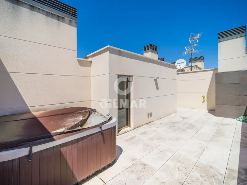 Duplex penthouse in Pozuelo de Alarcón - Madrid