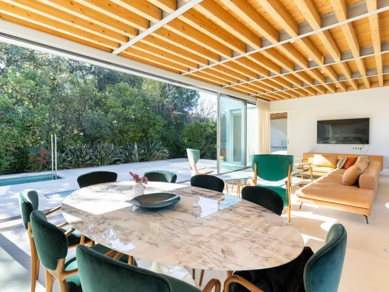 Modern House with Pool and Garden in Sant Cugat del Valles, Barcelona