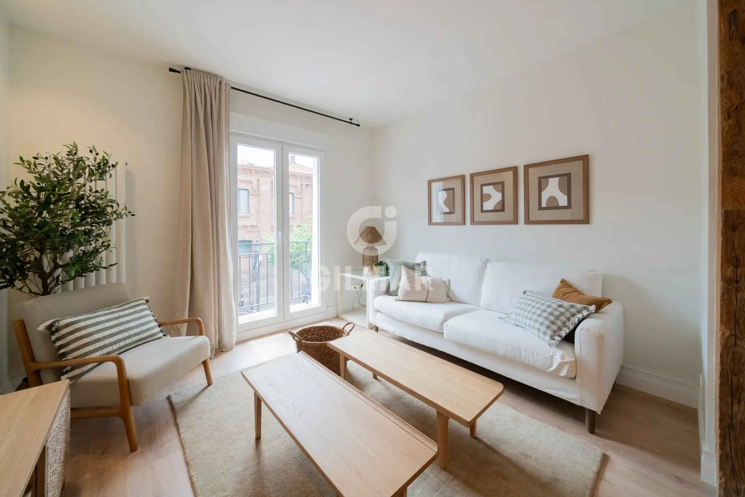 Apartment in Arapiles - Madrid