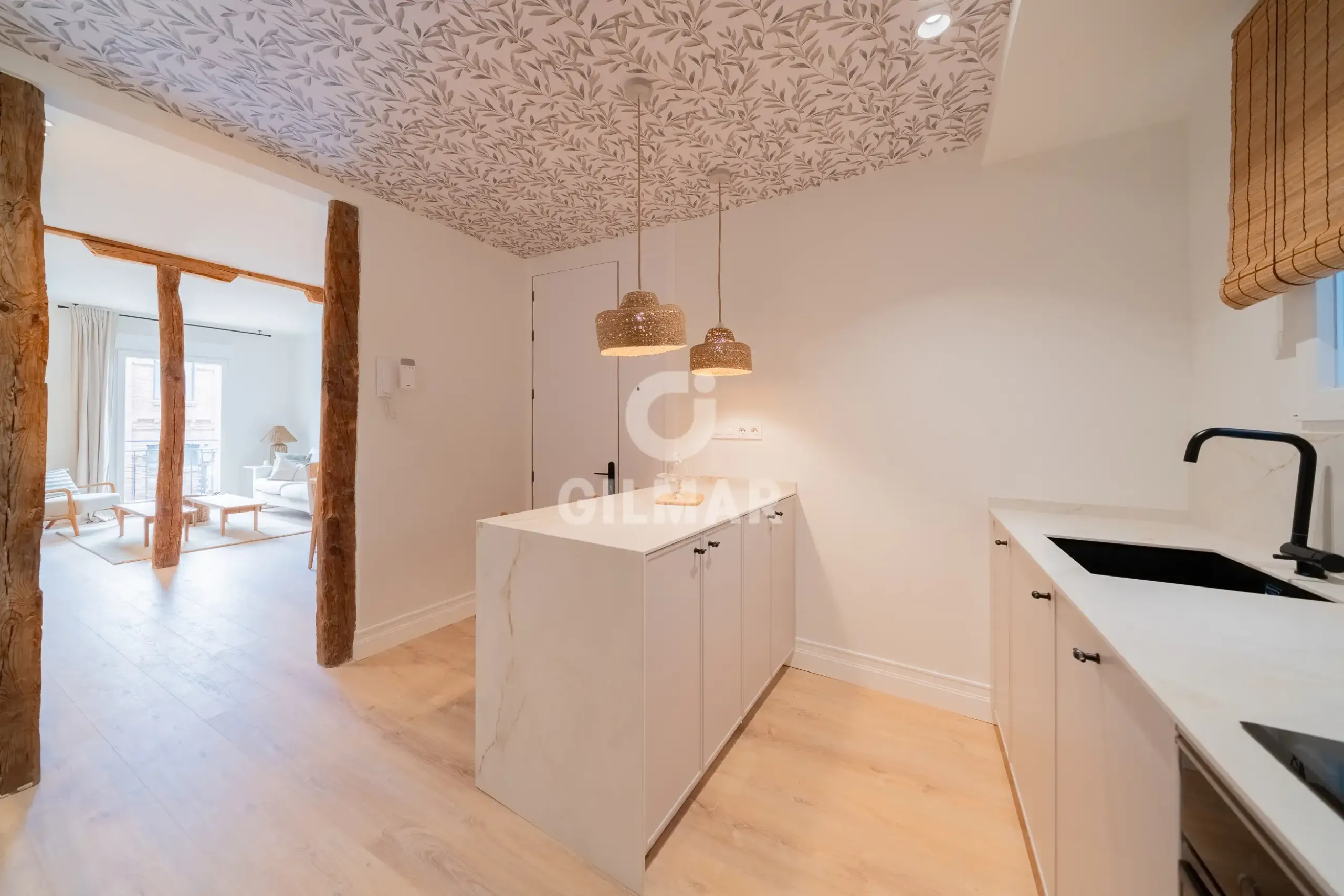 Apartment in Arapiles - Madrid