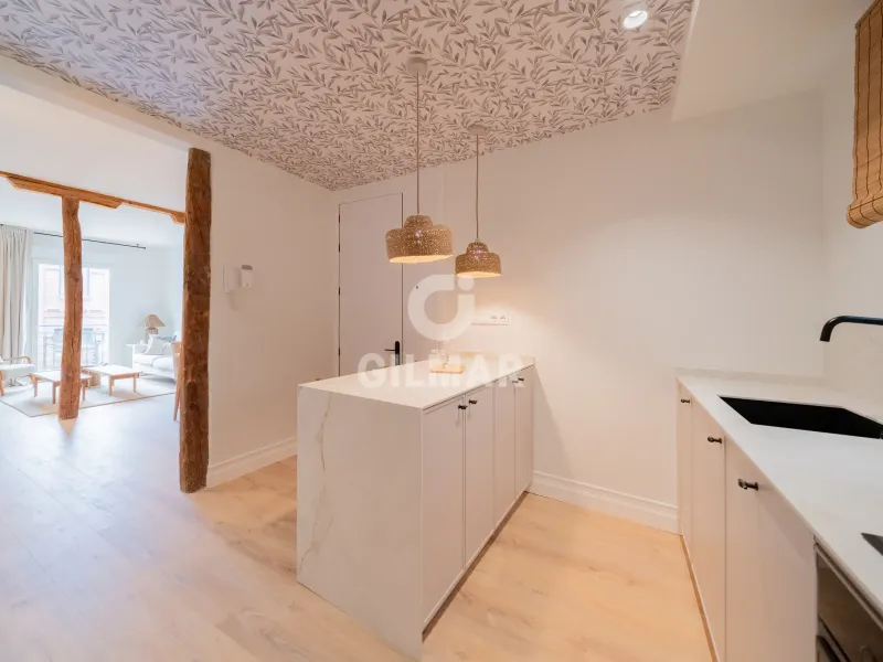 Apartment in Arapiles - Madrid