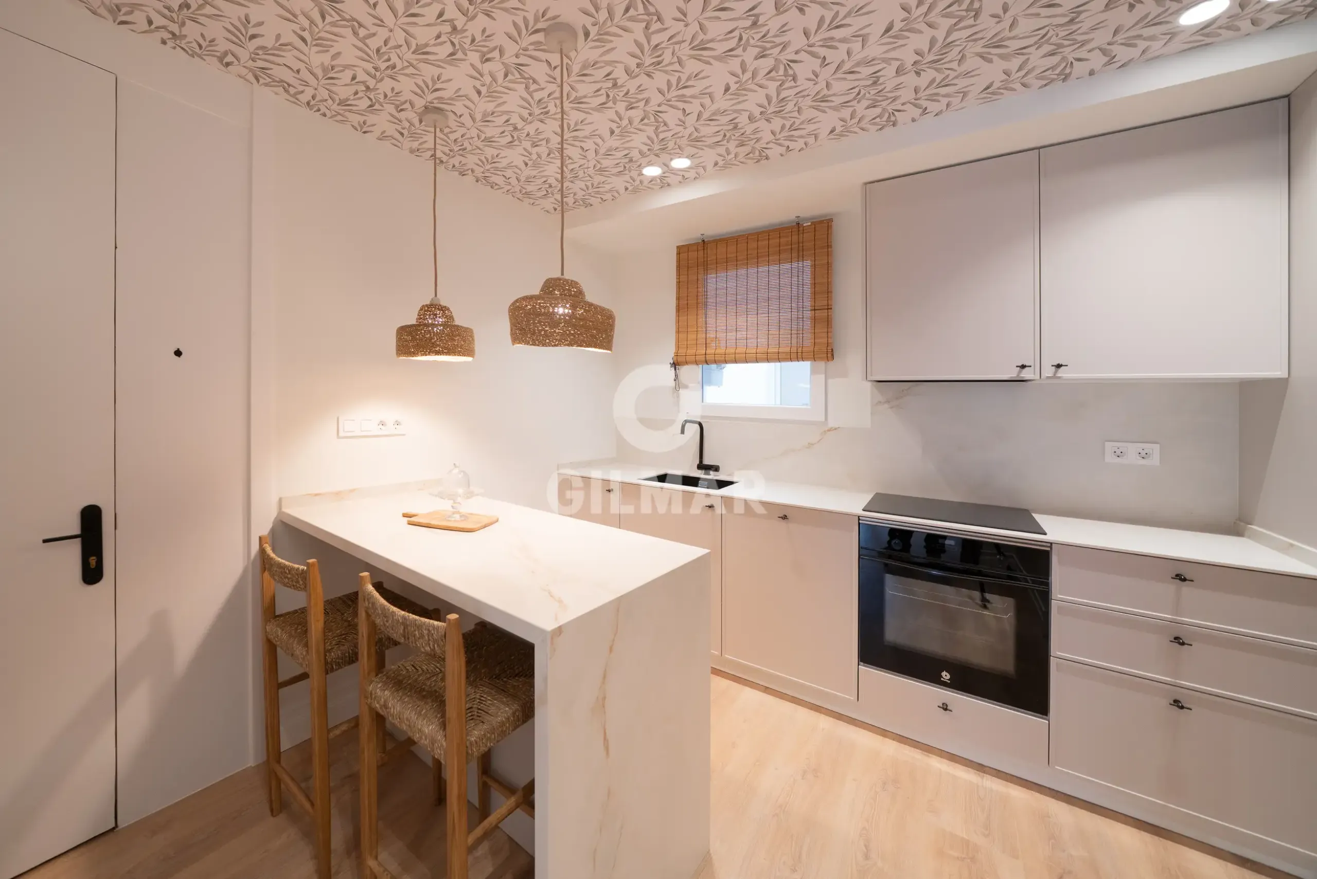 Apartment in Arapiles - Madrid