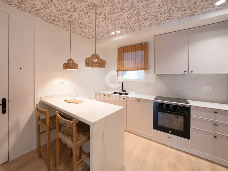 Apartment in Arapiles - Madrid