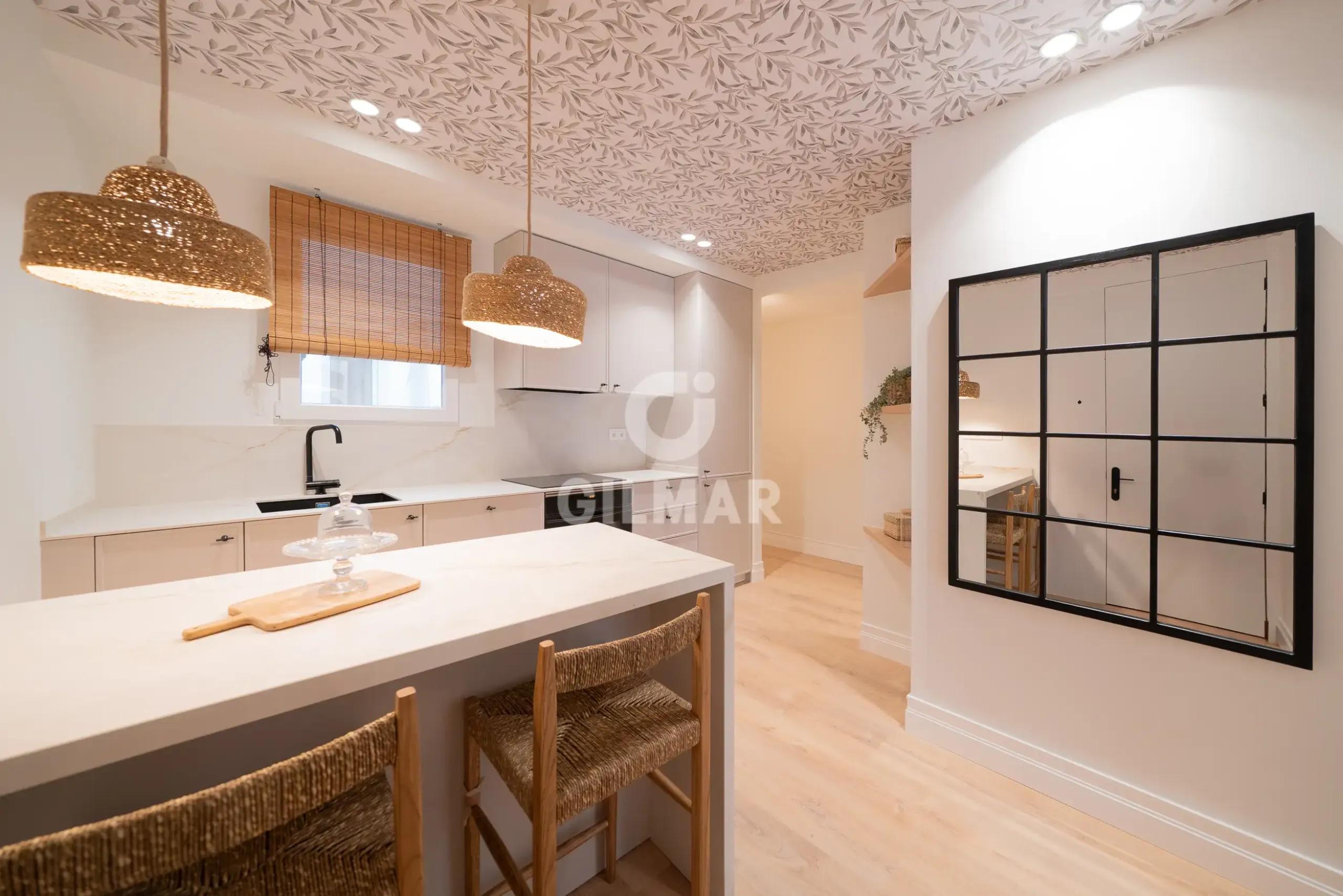 Apartment in Arapiles - Madrid