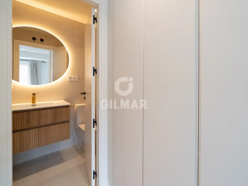 Apartment in Arapiles - Madrid