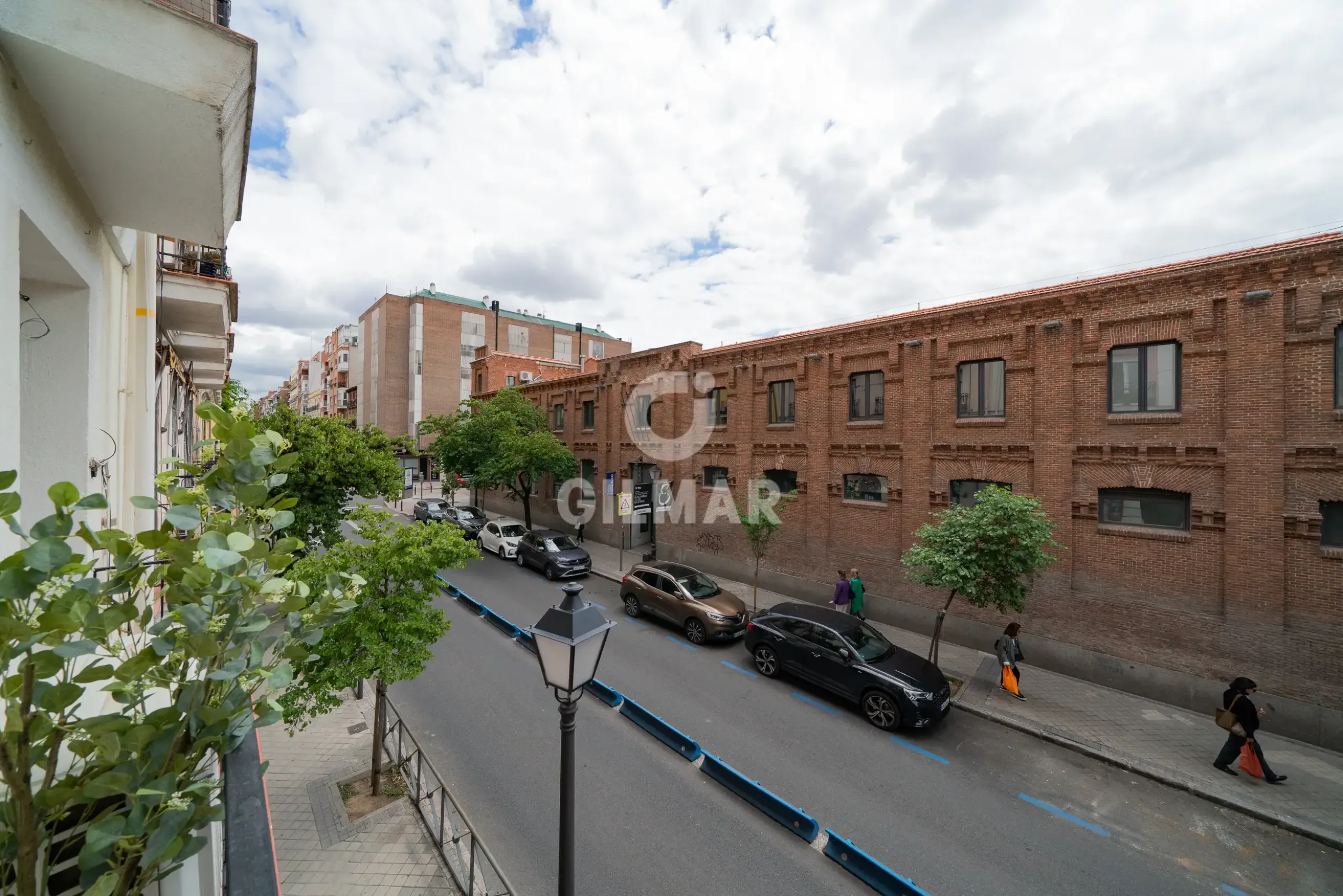 Apartment in Arapiles - Madrid