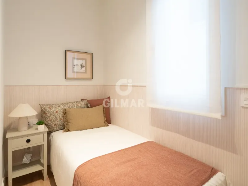 Apartment in Arapiles - Madrid