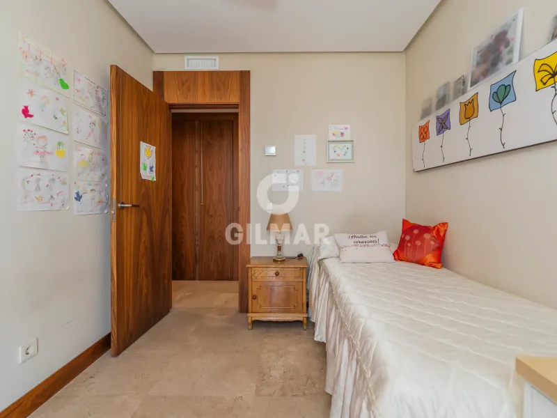 Piso en Sanchinarro - Madrid