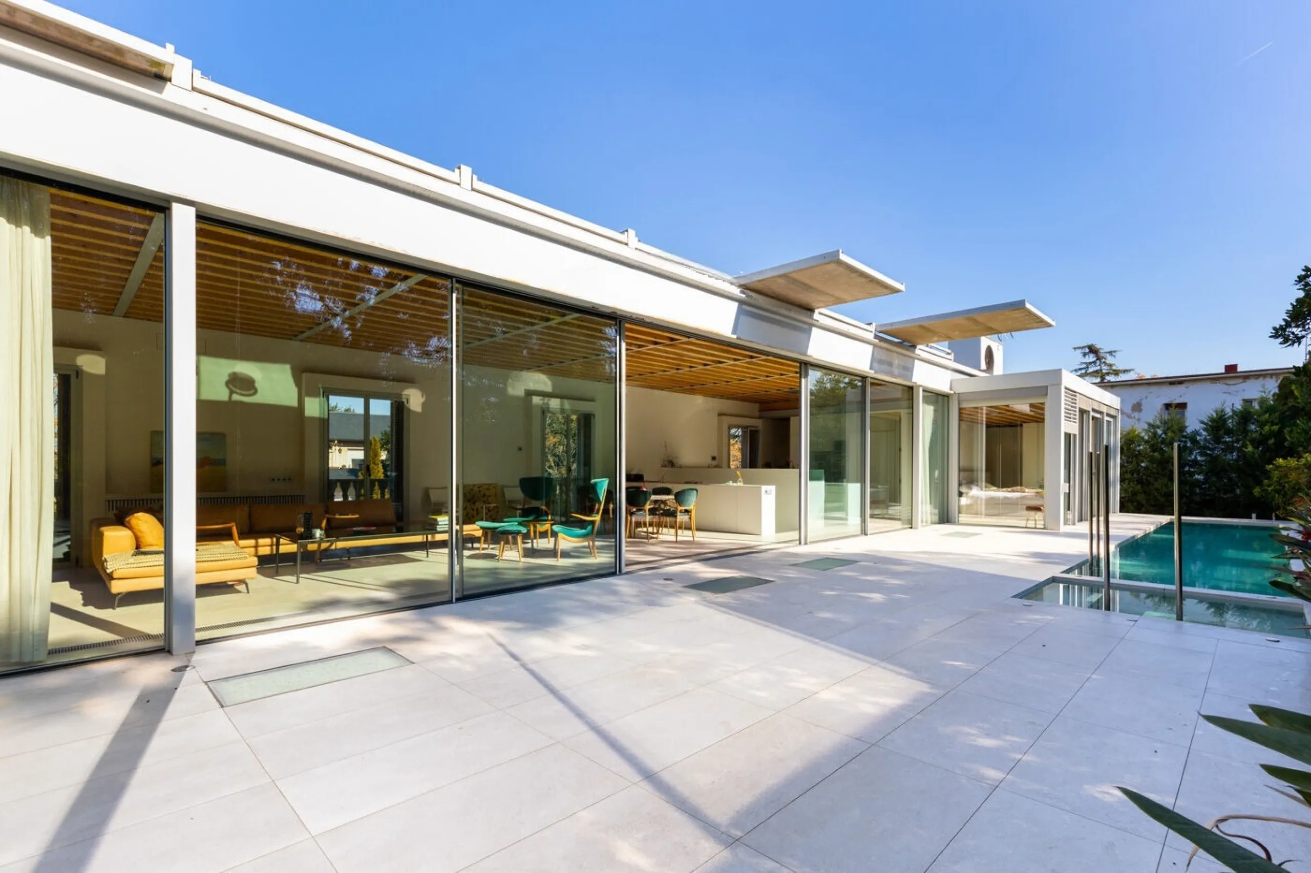 Modern House with Pool and Garden in Sant Cugat del Valles, Barcelona