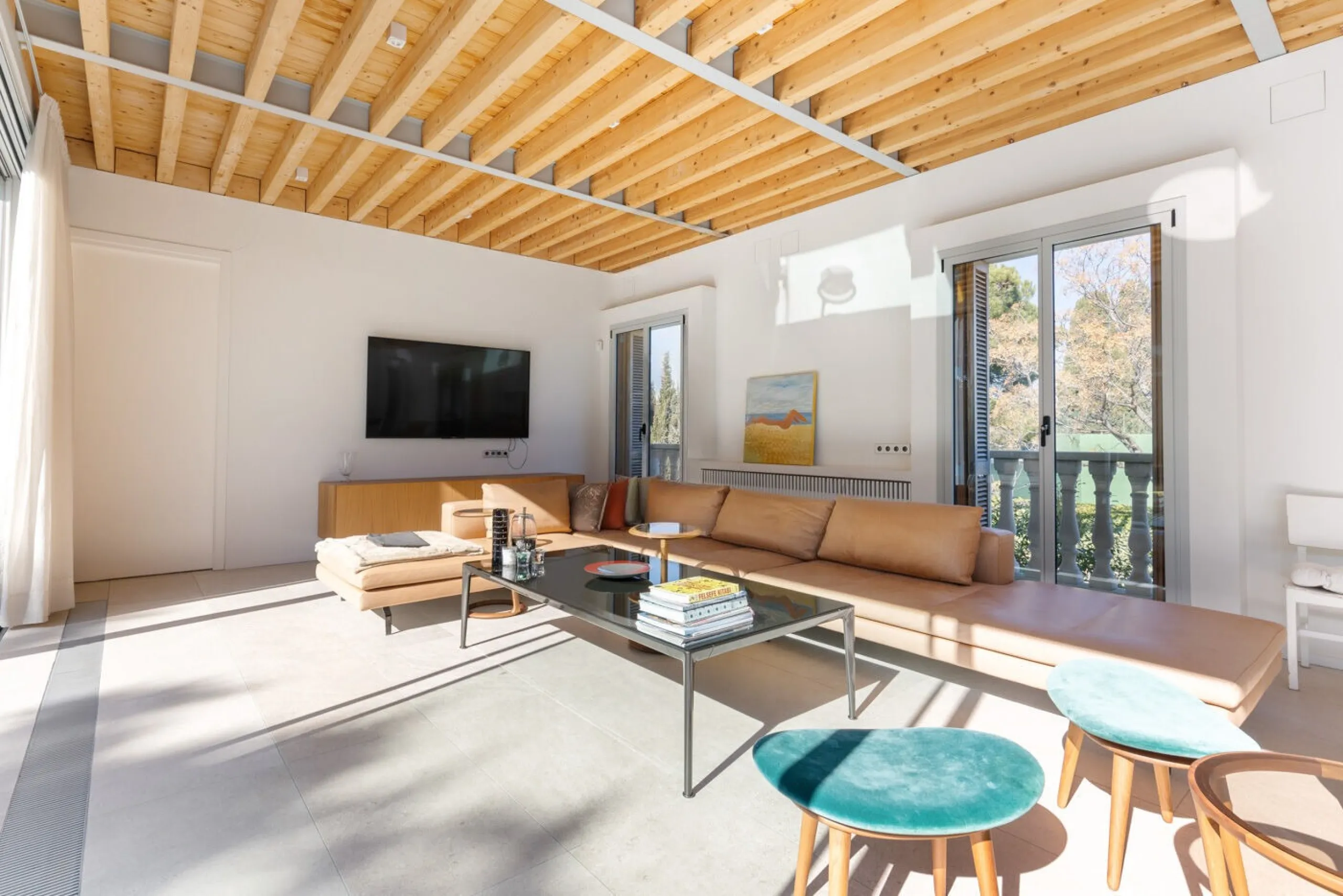 Modern House with Pool and Garden in Sant Cugat del Valles, Barcelona