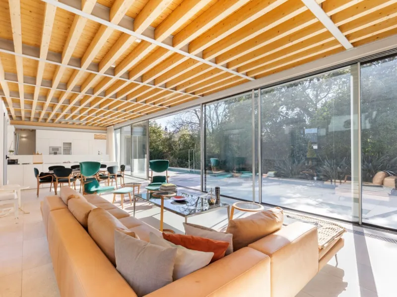 Modern House with Pool and Garden in Sant Cugat del Valles, Barcelona