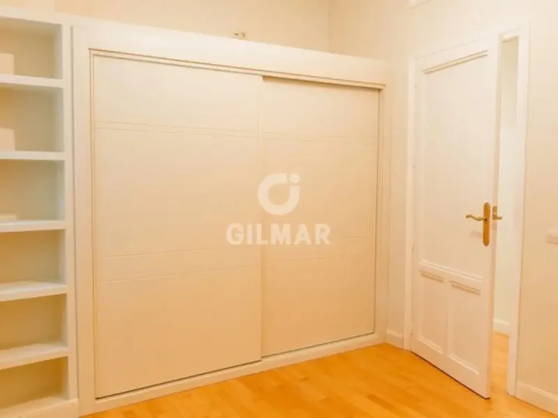 Apartment in Lista - Madrid
