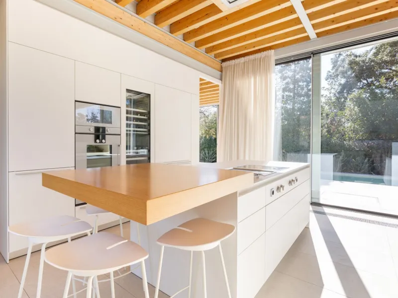 Modern House with Pool and Garden in Sant Cugat del Valles, Barcelona