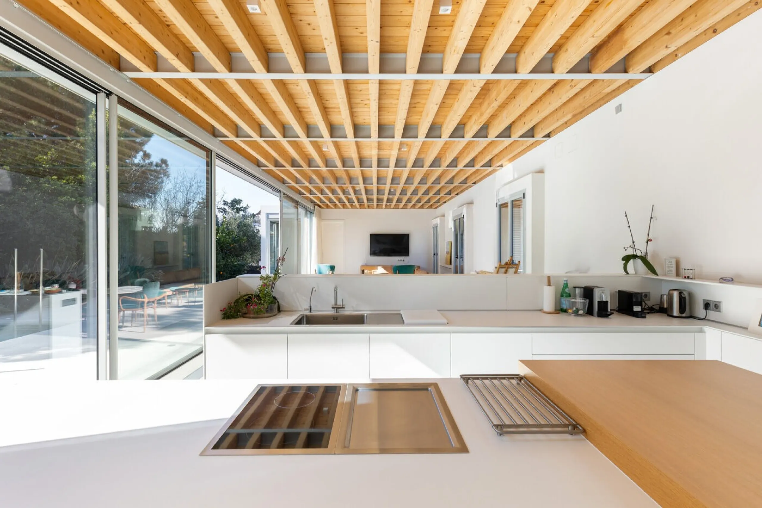 Modern House with Pool and Garden in Sant Cugat del Valles, Barcelona