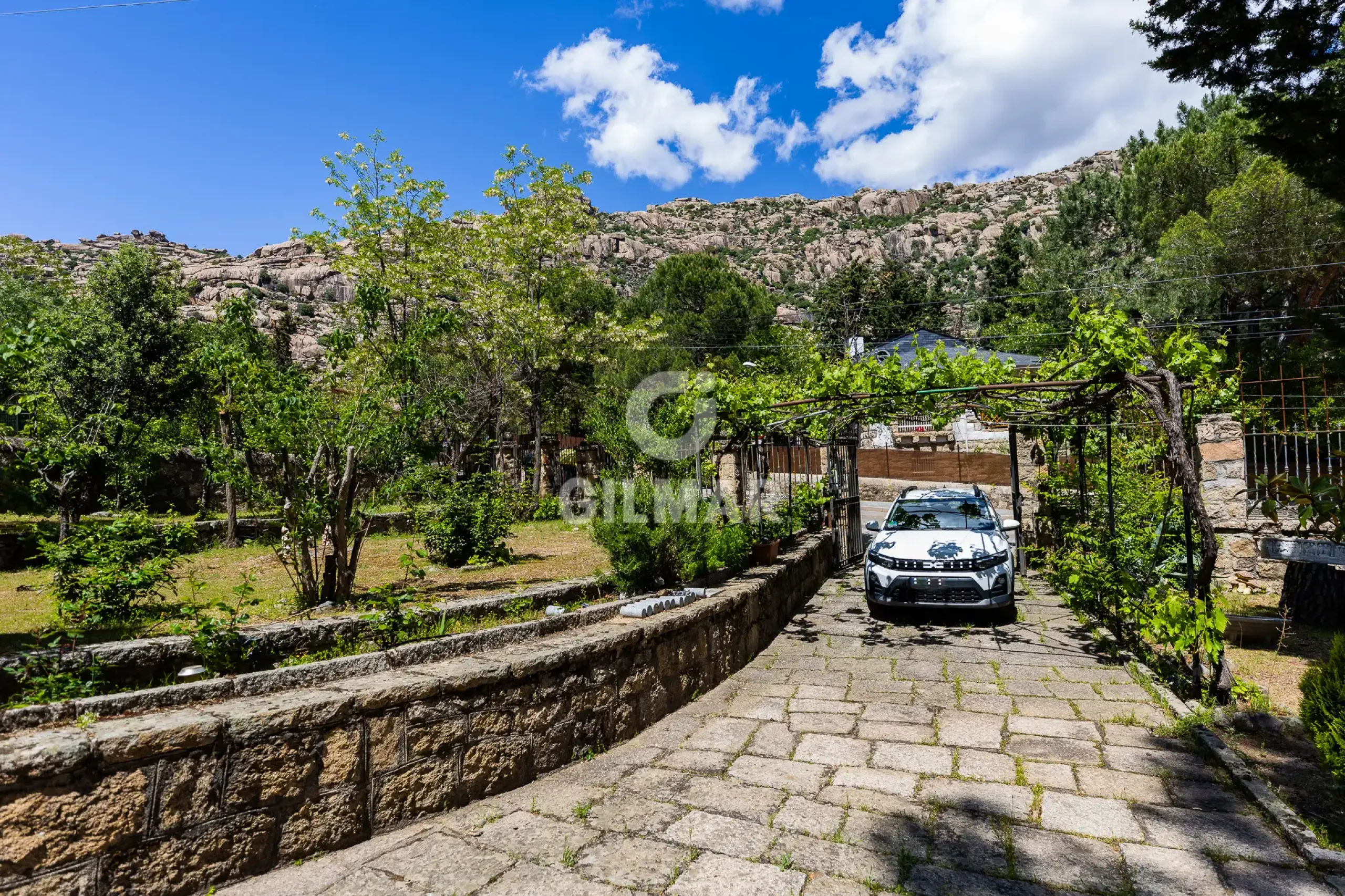 Villa in Manzanares El Real - Madrid