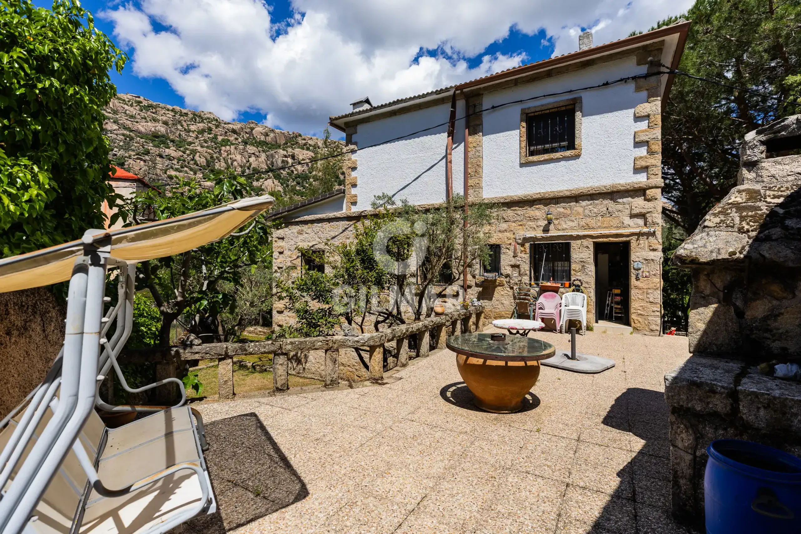 Villa in Manzanares El Real - Madrid