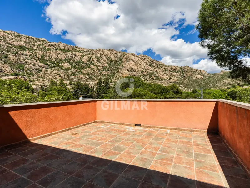 Villa in Manzanares El Real - Madrid