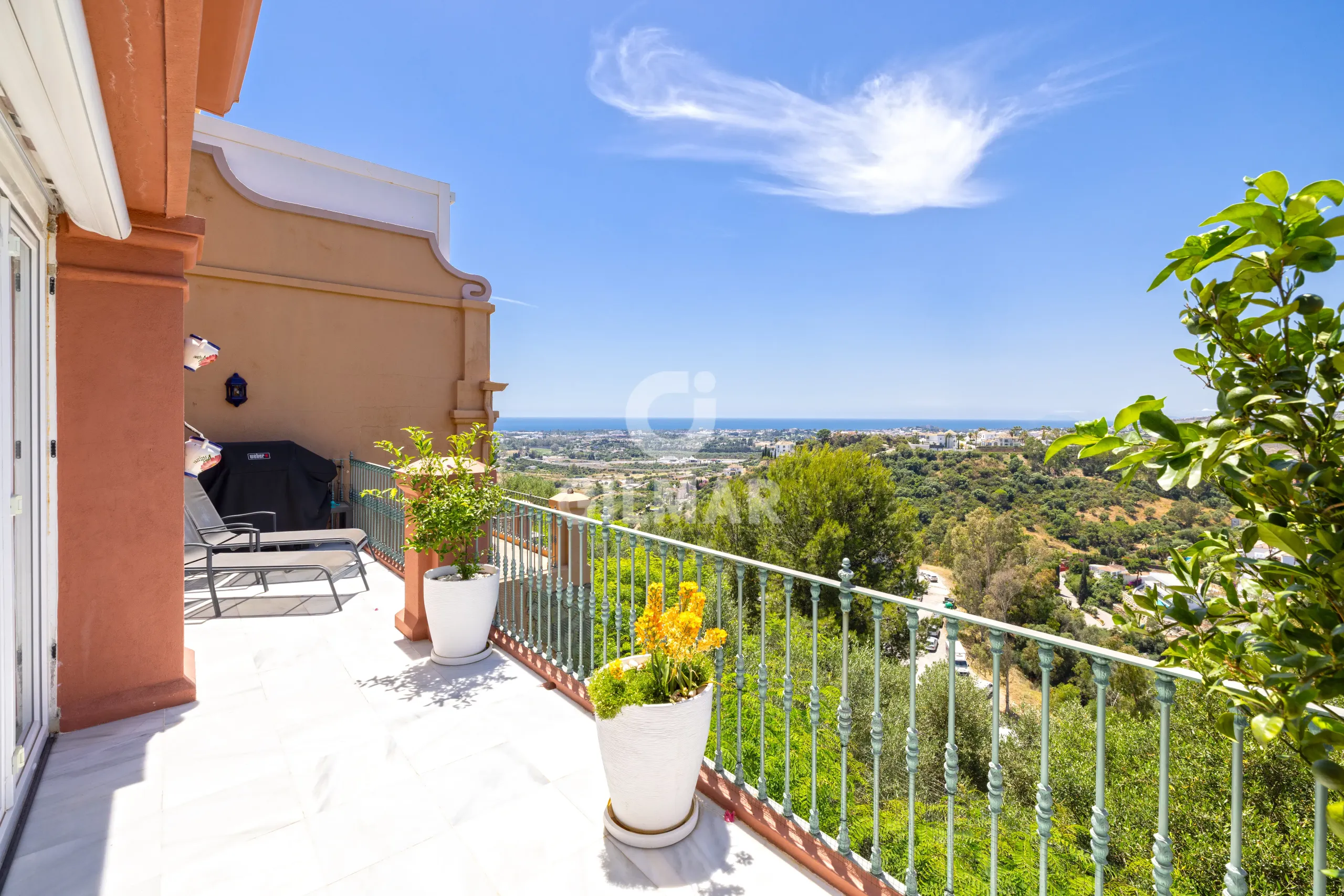 Apartment in Benahavís - Málaga