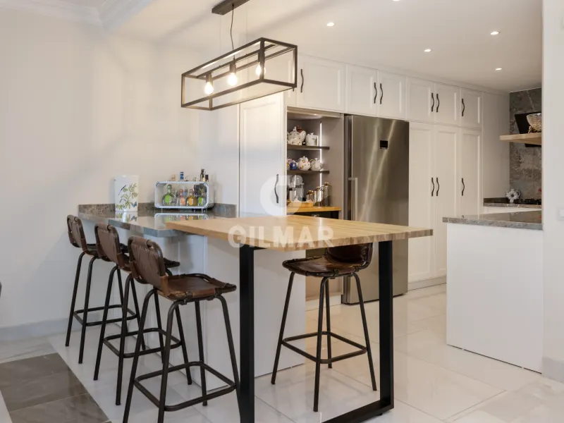 Apartment in Benahavís - Málaga