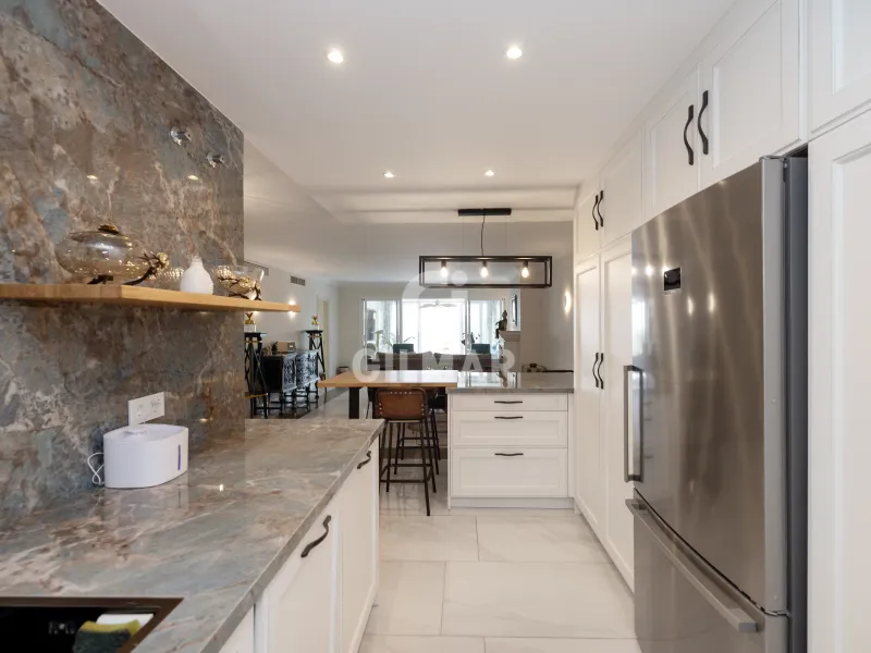 Apartment in Benahavís - Málaga