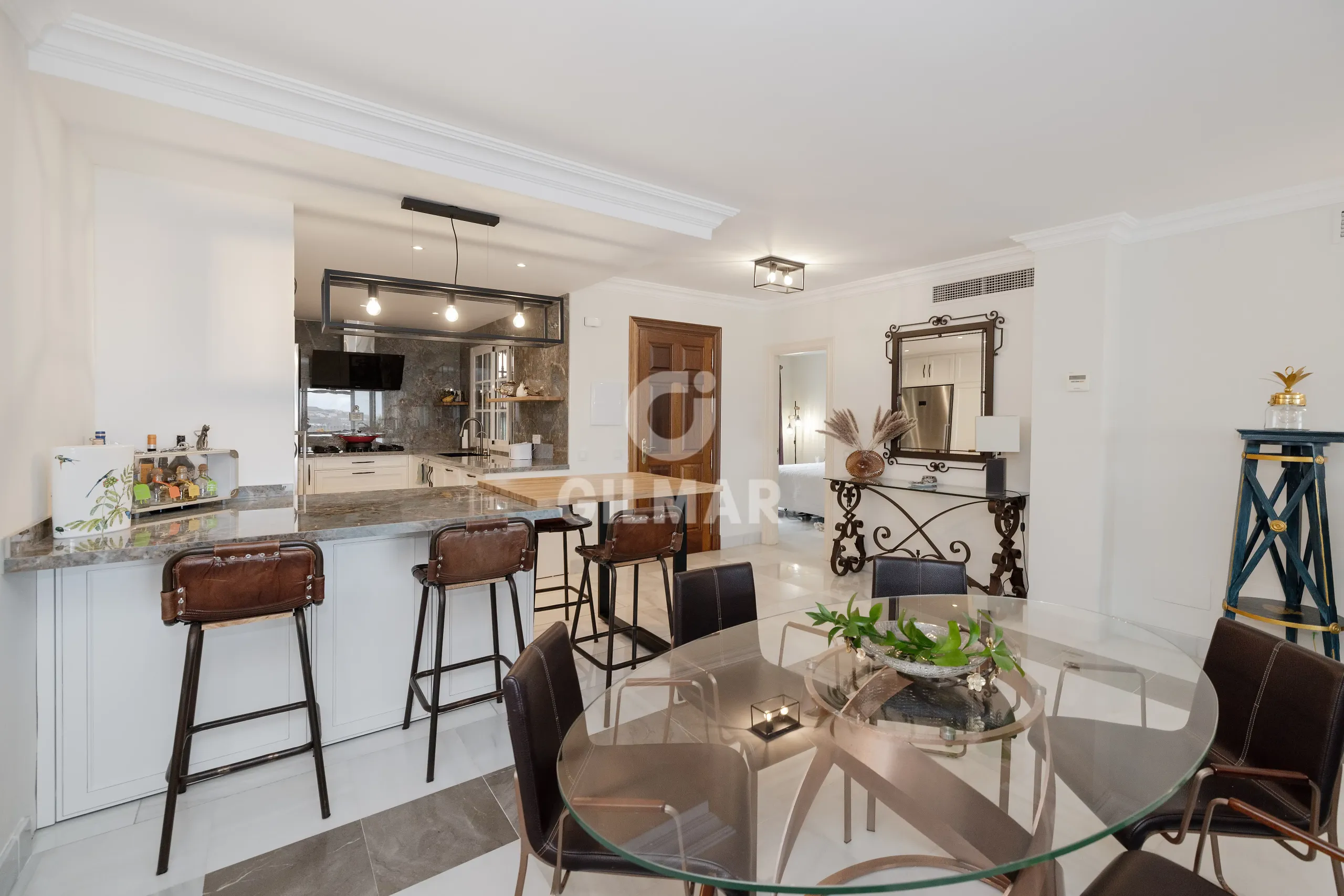 Apartment in Benahavís - Málaga