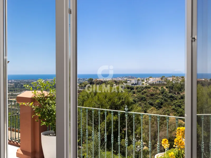 Apartment in Benahavís - Málaga