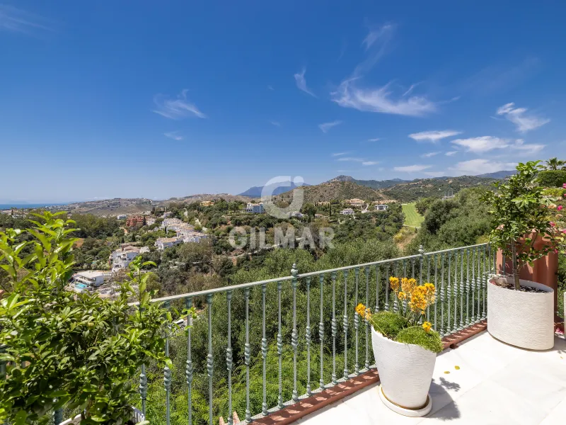 Apartment in Benahavís - Málaga