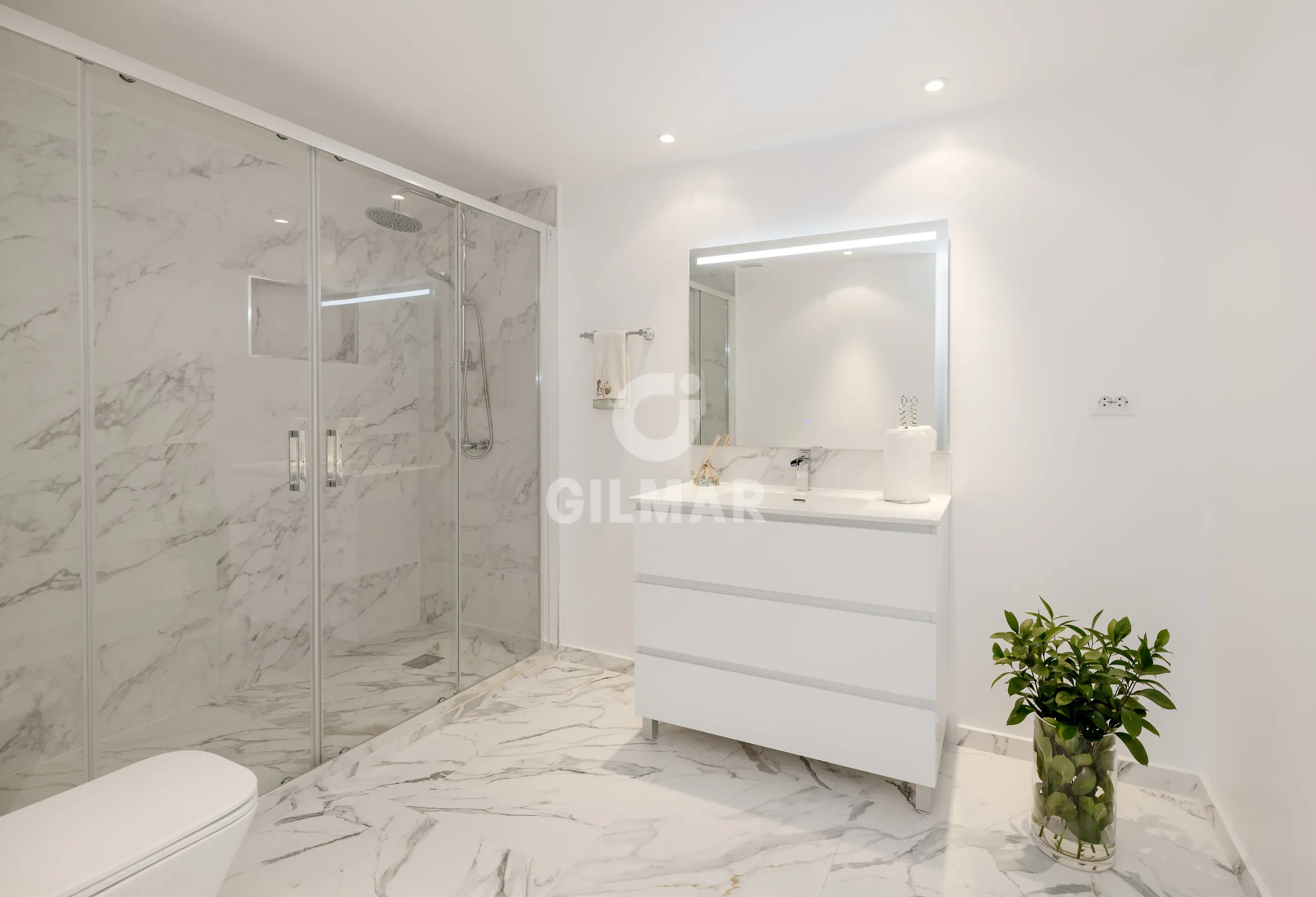 Apartment in Benahavís - Málaga
