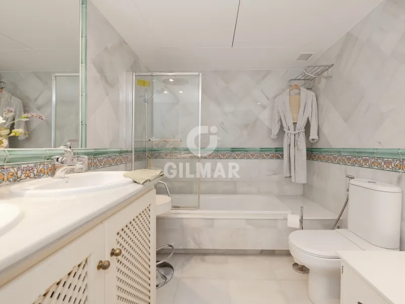 Apartment in Benahavís - Málaga