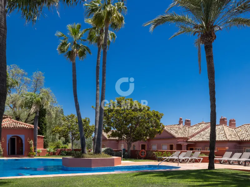 Apartment in Benahavís - Málaga