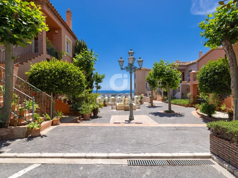 Apartment in Benahavís - Málaga