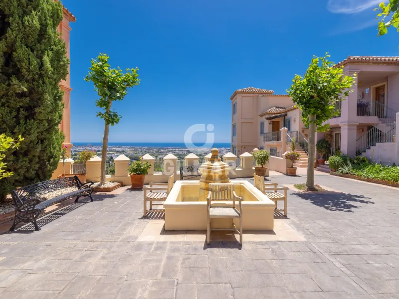 Apartment in Benahavís - Málaga