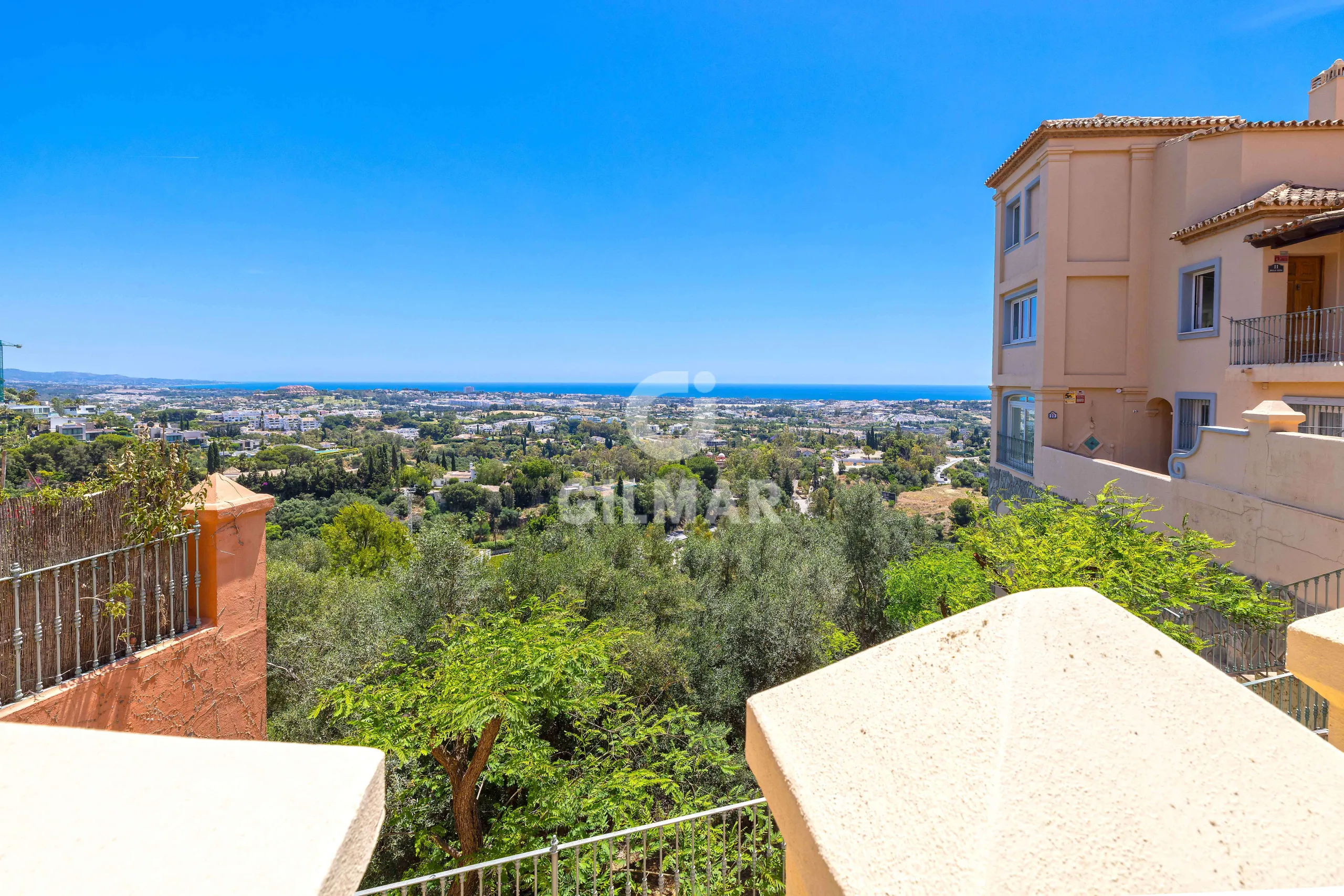 Apartment in Benahavís - Málaga