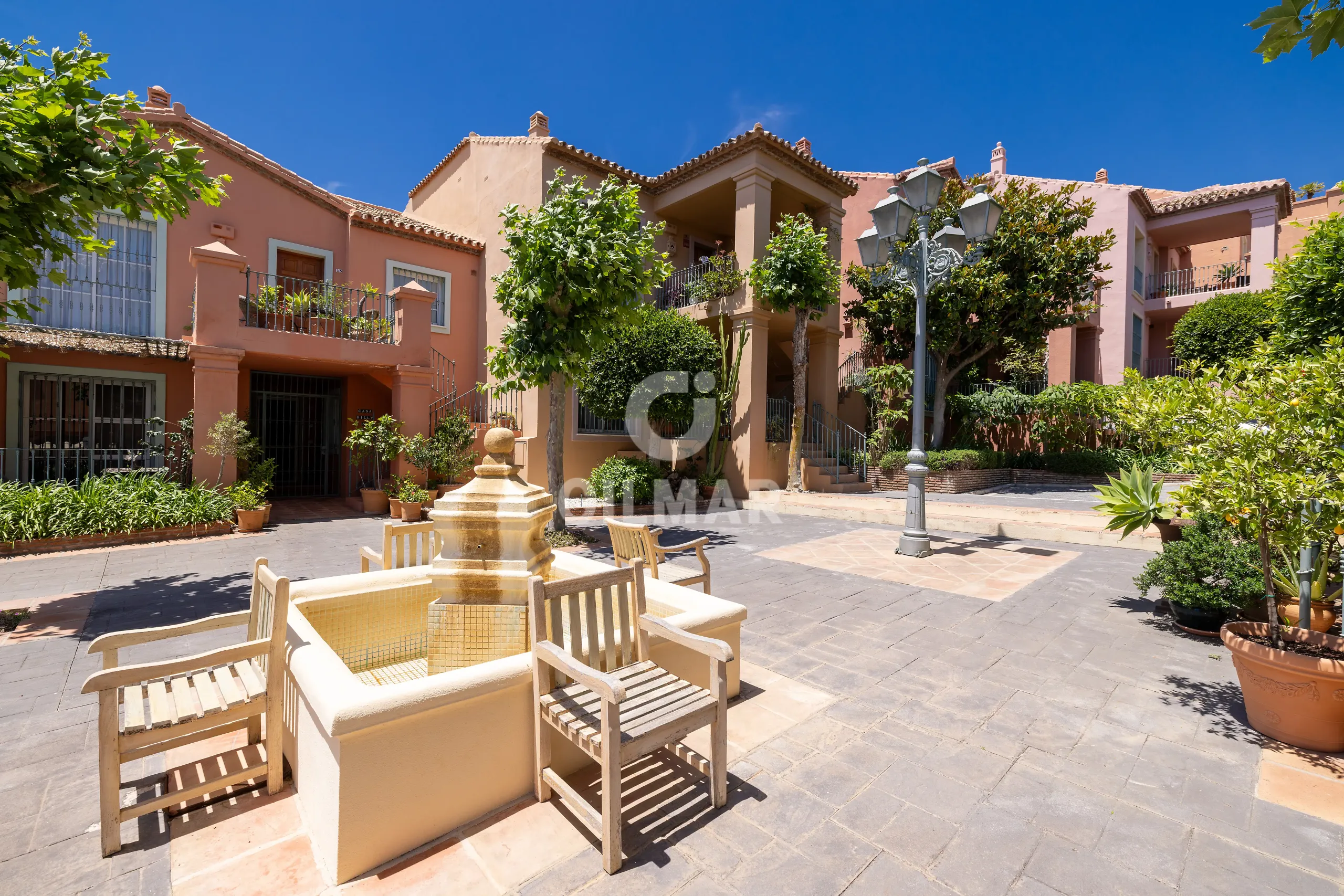 Apartment in Benahavís - Málaga