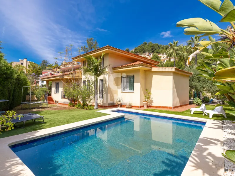 Villa in Málaga Este - Málaga