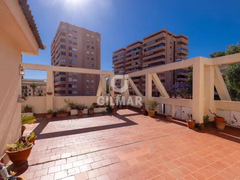 Penthouse in Málaga Este - Málaga